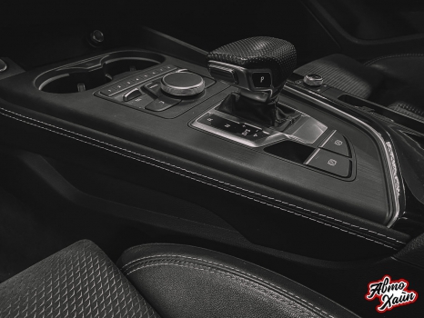  Audi A5. Шумоизоляция дверей и полки багажника, перетяжка дверей и центральной консоли_9