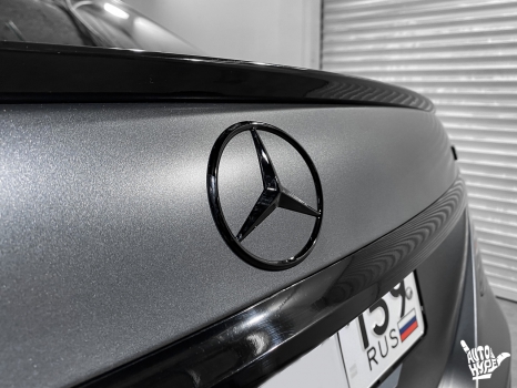 Mercedes-AMG E53. Автовинил, антихром, подсветка_1
